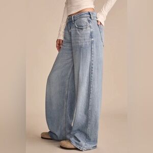 Lucky Brand Light Blue Flare & Wide Leg Jeans